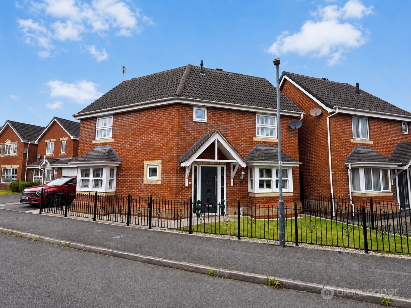 Reuben Avenue, The Shires, Nuneaton, CV10 9SN