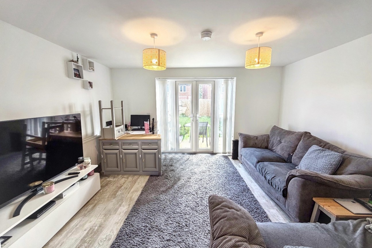 Catch Crop Way, Meadow Green, Nuneaton, CV11 7AF