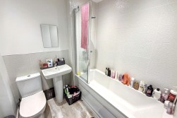 Catch Crop Way, Meadow Green, Nuneaton, CV11 7AF