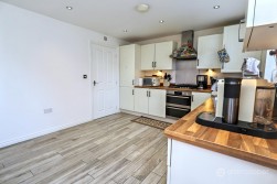 Harrow Lane, Weddington, Nuneaton, CV10 0FL