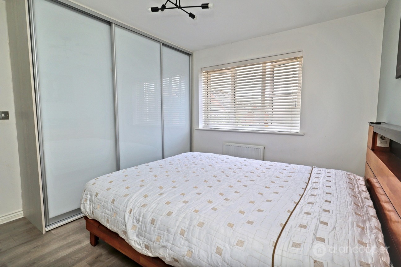 Harrow Lane, Weddington, Nuneaton, CV10 0FL