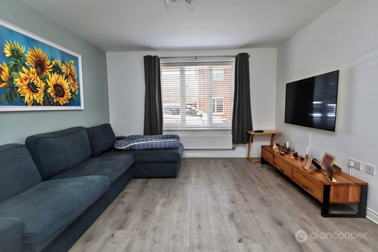 Harrow Lane, Weddington, Nuneaton, CV10 0FL
