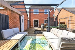 Harrow Lane, Weddington, Nuneaton, CV10 0FL
