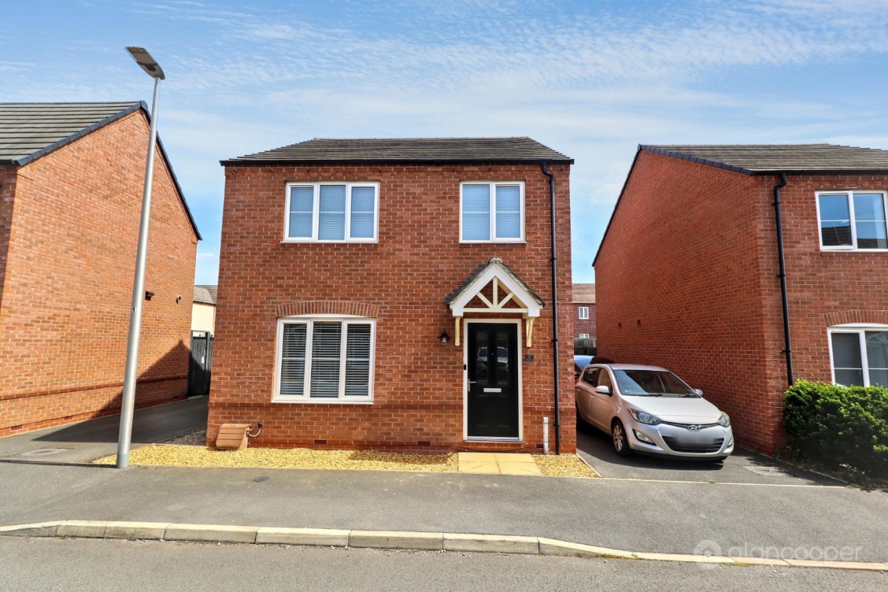 Harrow Lane, Weddington, Nuneaton, CV10 0FL