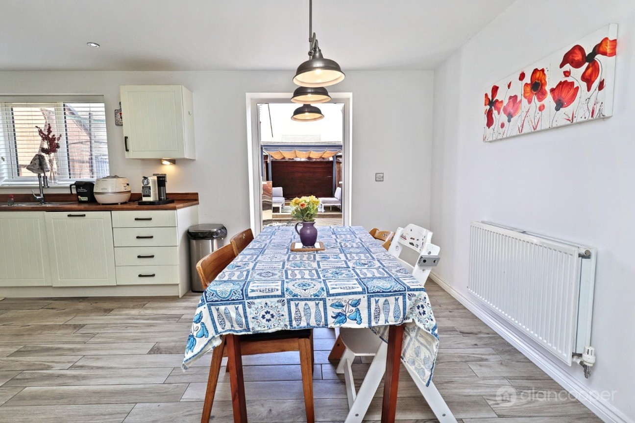 Harrow Lane, Weddington, Nuneaton, CV10 0FL