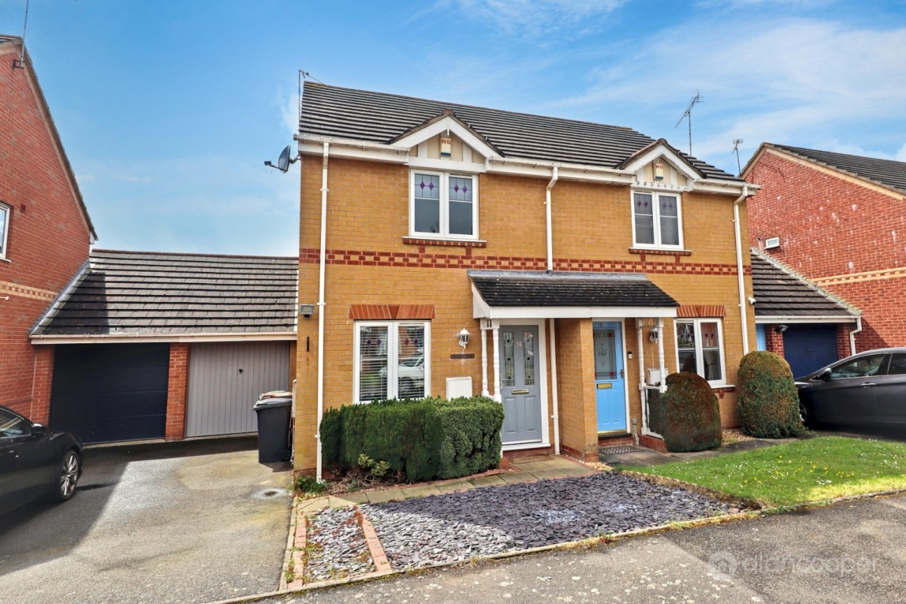 Dartington Way, Maple Park, Nuneaton, CV11 4XL