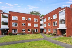 Flat, Everard Court, Garrett Street, Nuneaton, CV11 4QD