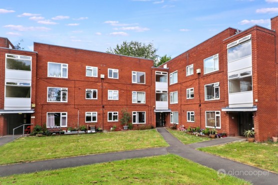 Flat, Everard Court, Garrett Street, Nuneaton, CV11 4QD