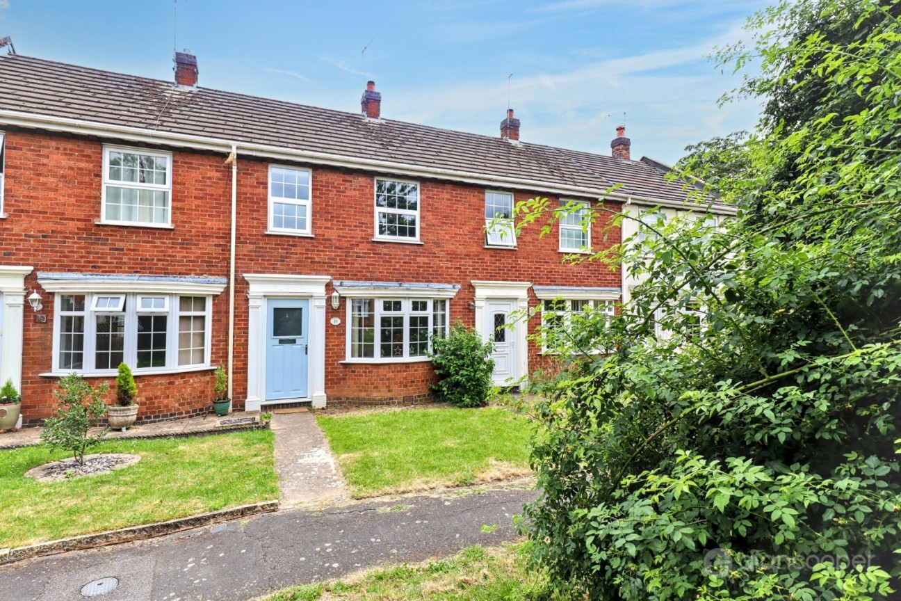 Pangbourne Close, St Nicolas Park, Nuneaton, CV11 6HQ