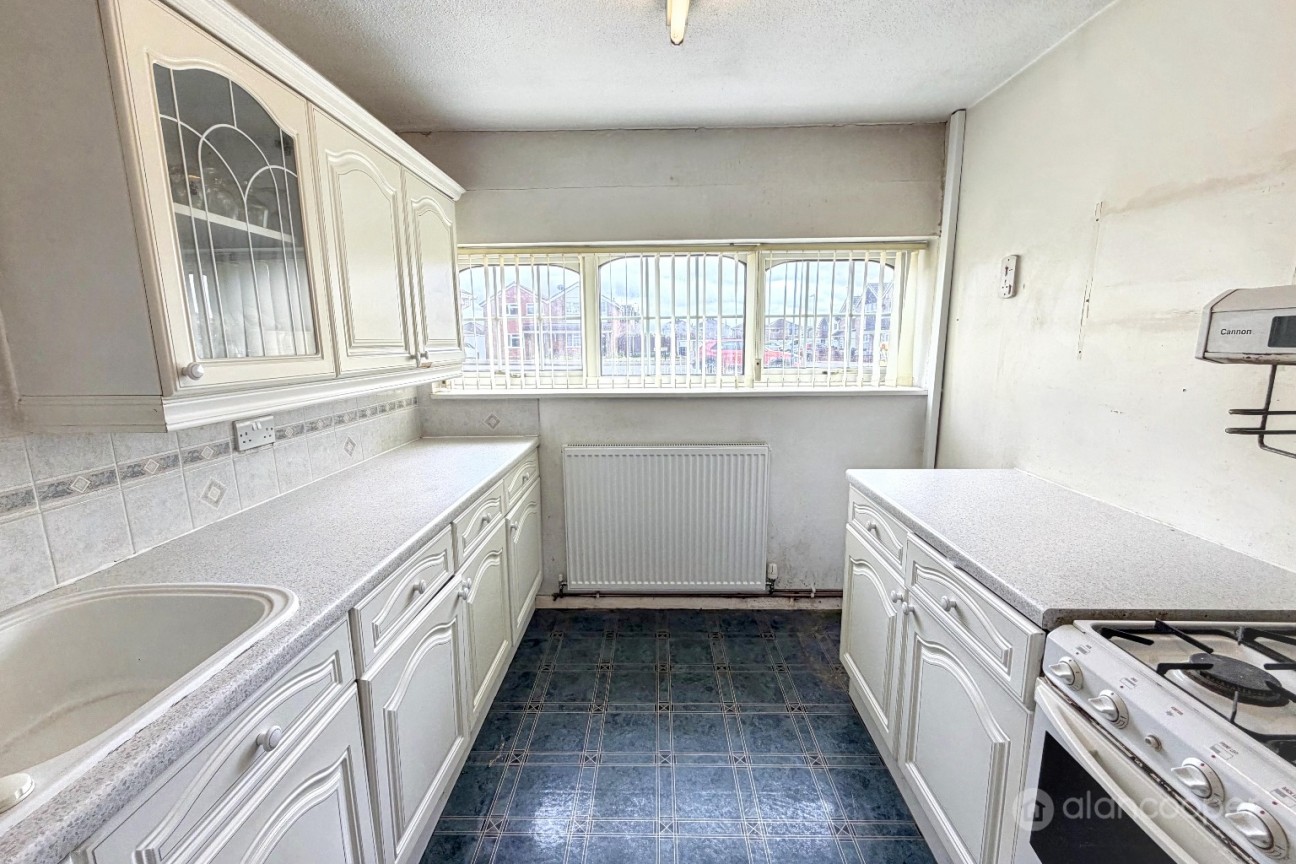 Norfolk Crescent, Lindley Park, Nuneaton, CV10 8BY