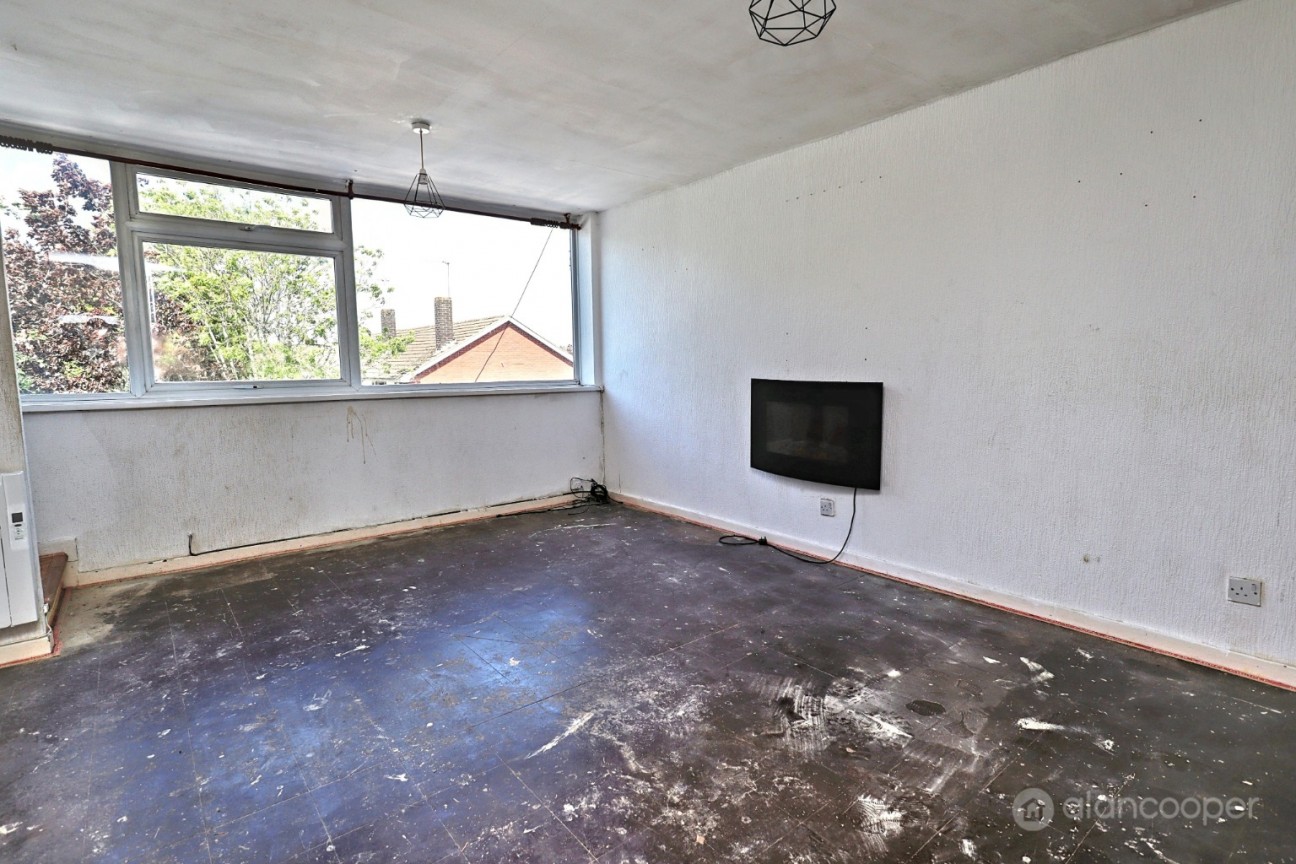 Apartment, Lutterworth Road, Whitestone, Nuneaton, CV11 6PF