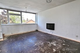 Apartment, Lutterworth Road, Whitestone, Nuneaton, CV11 6PF