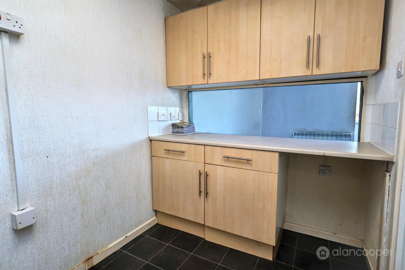 Apartment, Lutterworth Road, Whitestone, Nuneaton, CV11 6PF