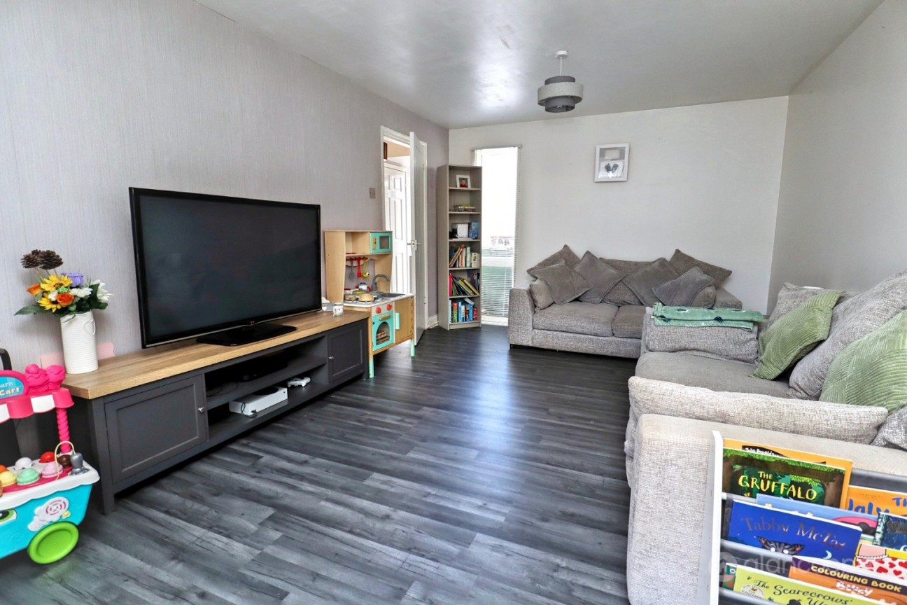 Stroma Way, Glendale, Nuneaton, CV10 7LR