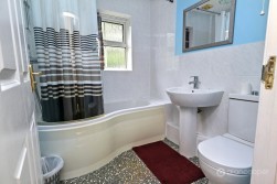 Abbotsbury Way, Maple Park, Nuneaton, CV11 4GB