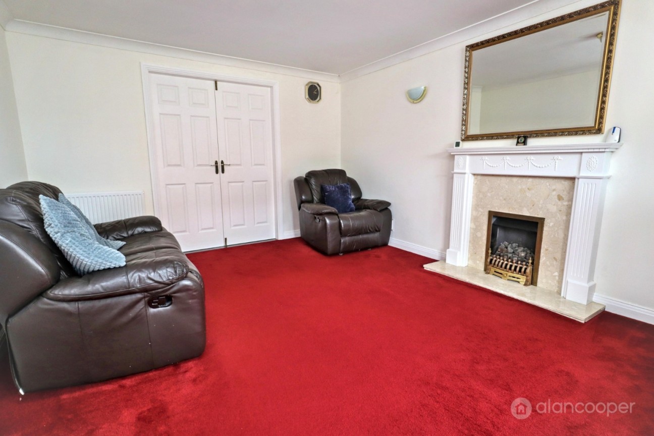Abbotsbury Way, Maple Park, Nuneaton, CV11 4GB