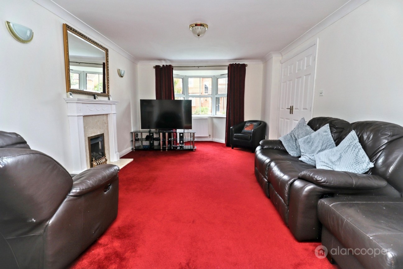 Abbotsbury Way, Maple Park, Nuneaton, CV11 4GB