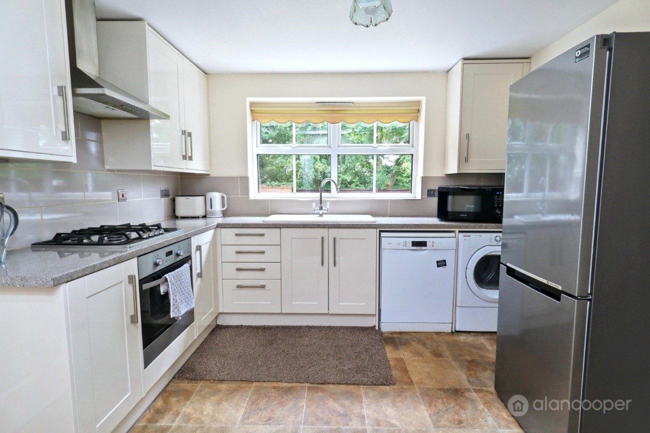 Abbotsbury Way, Maple Park, Nuneaton, CV11 4GB