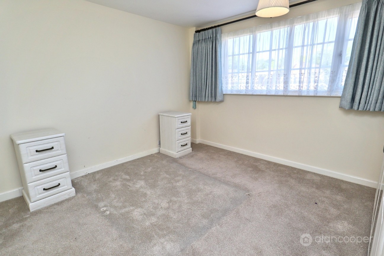St. Andrews Drive, Whitestone, Nuneaton, CV11 6NQ
