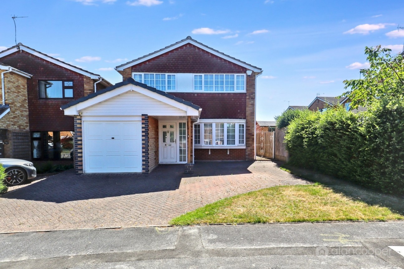 St. Andrews Drive, Whitestone, Nuneaton, CV11 6NQ