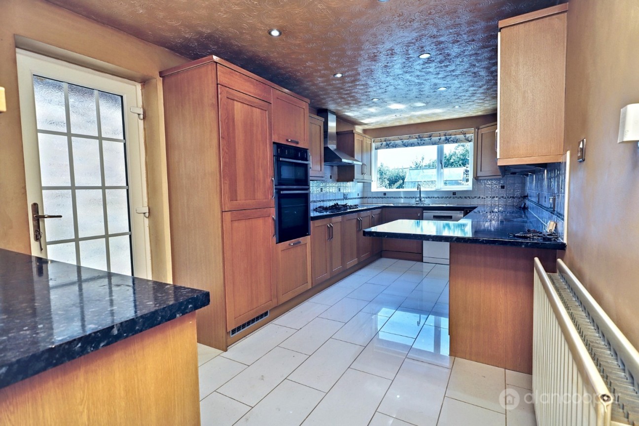 St. Andrews Drive, Whitestone, Nuneaton, CV11 6NQ