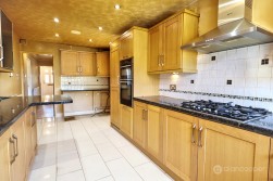 St. Andrews Drive, Whitestone, Nuneaton, CV11 6NQ
