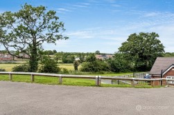Cabinhill Road, Galley Common, Nuneaton, CV10 9RN