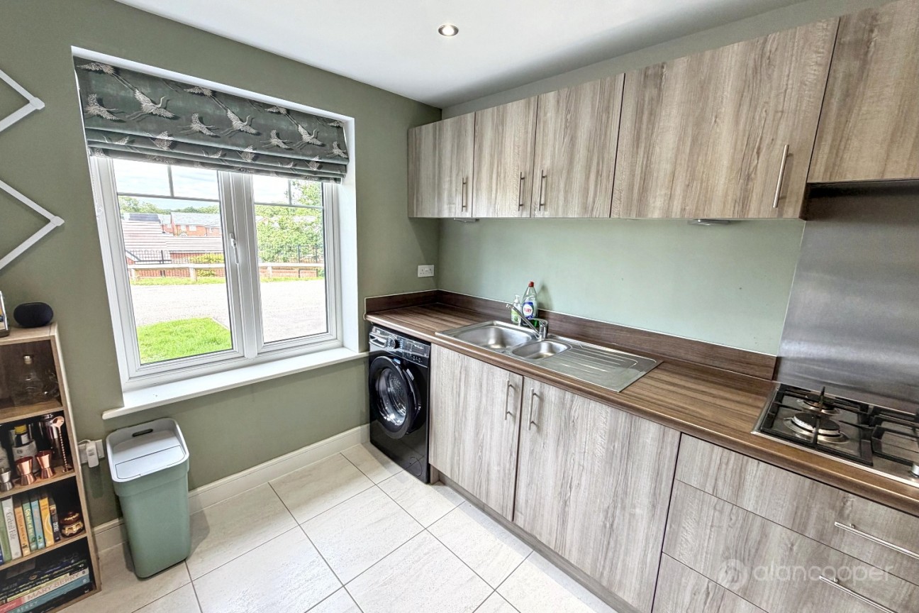 Cabinhill Road, Galley Common, Nuneaton, CV10 9RN