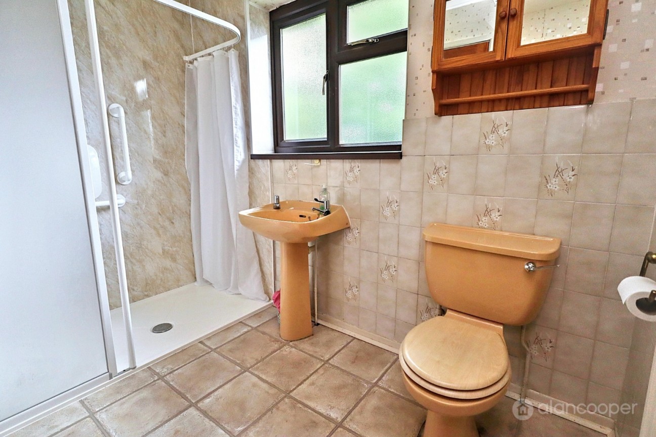 Sherbourne Avenue, Stockingford, Nuneaton, CV10 9JN
