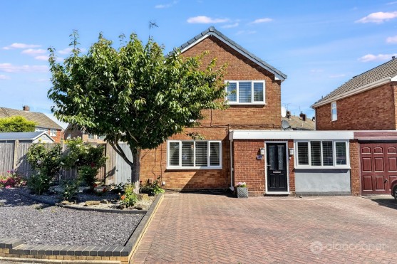 Atholl Crescent, Arbury View, Nuneaton, CV10 7PB