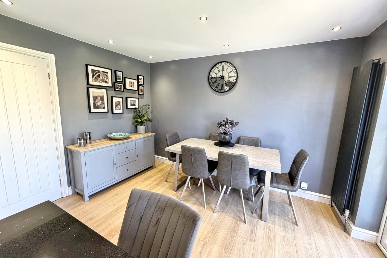 Atholl Crescent, Arbury View, Nuneaton, CV10 7PB