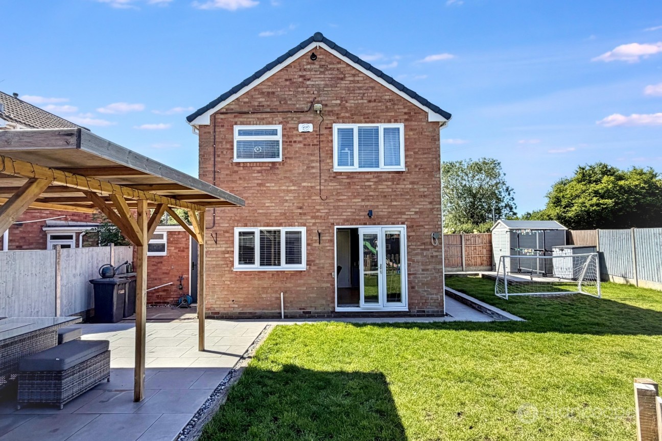 Atholl Crescent, Arbury View, Nuneaton, CV10 7PB