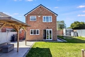 Atholl Crescent, Arbury View, Nuneaton, CV10 7PB