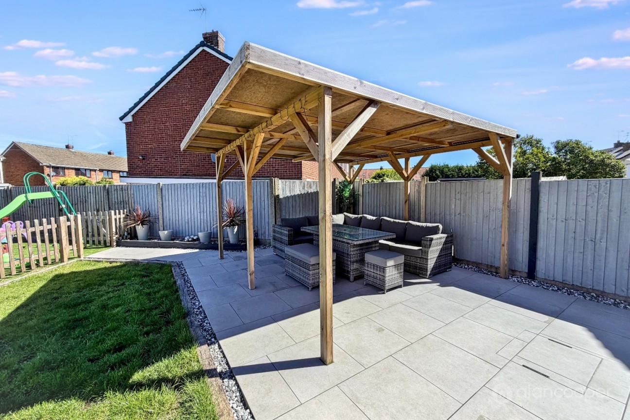 Atholl Crescent, Arbury View, Nuneaton, CV10 7PB