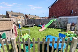 Atholl Crescent, Arbury View, Nuneaton, CV10 7PB