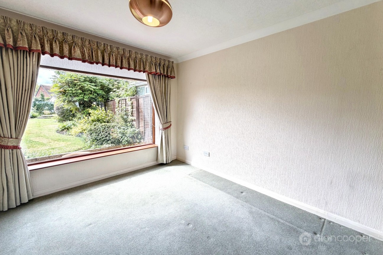 Scott Avenue, Weddington, Nuneaton, CV10 0DP
