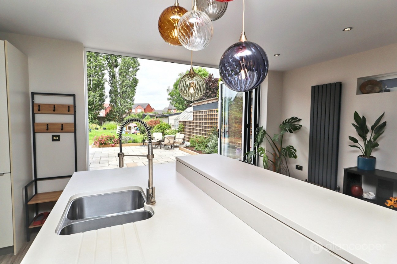 The Long Shoot, Nuneaton, CV11 6JW