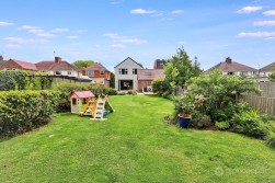 The Long Shoot, Nuneaton, CV11 6JW