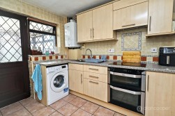 Epsom Close, Bedworth, CV12 8TE