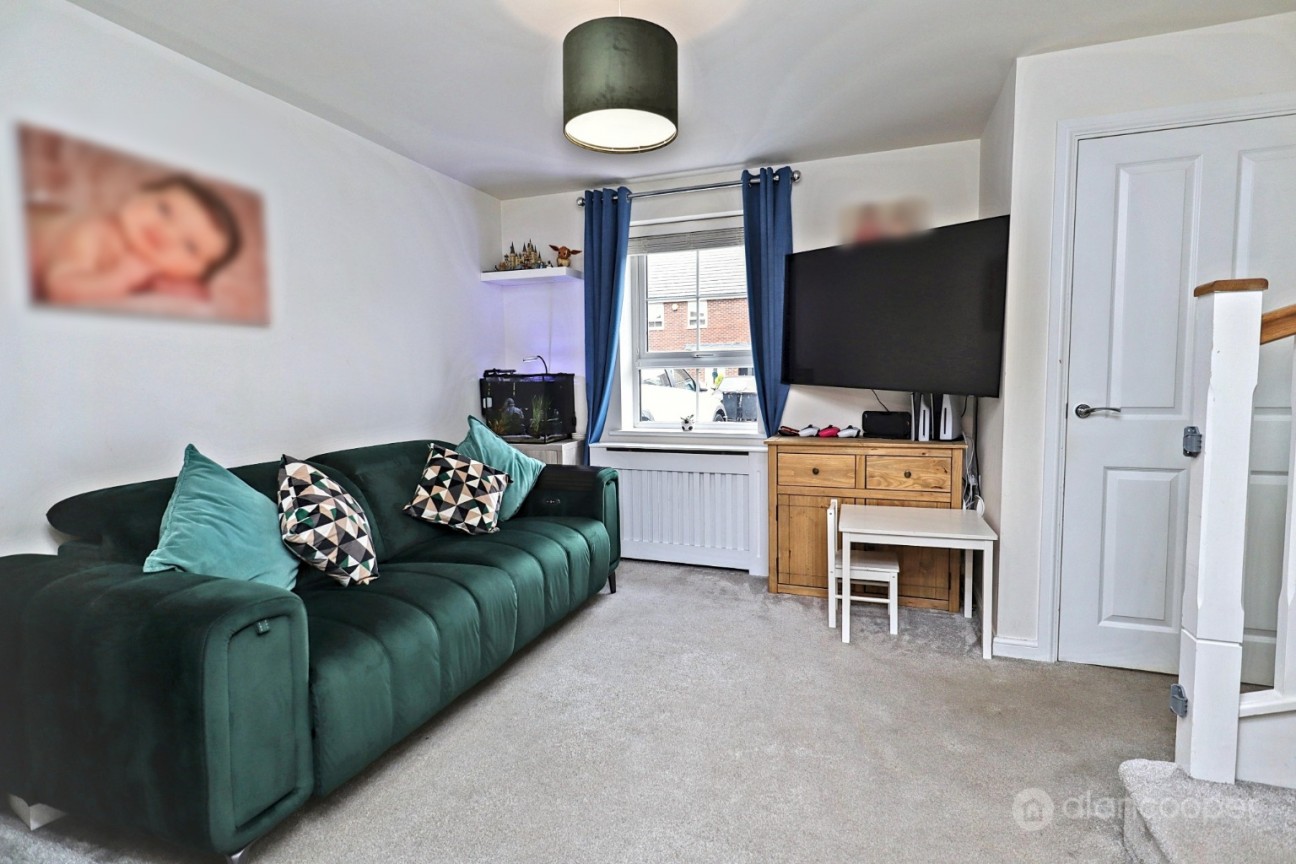 Top Knot Close, Nuneaton, CV11 6DA