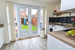 Top Knot Close, Nuneaton, CV11 6DA