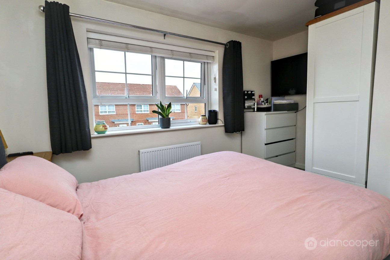 Top Knot Close, Nuneaton, CV11 6DA