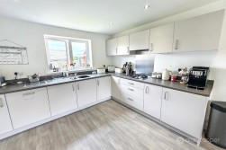 Cabinhill Road, Galley Common, Nuneaton, CV10 9RN