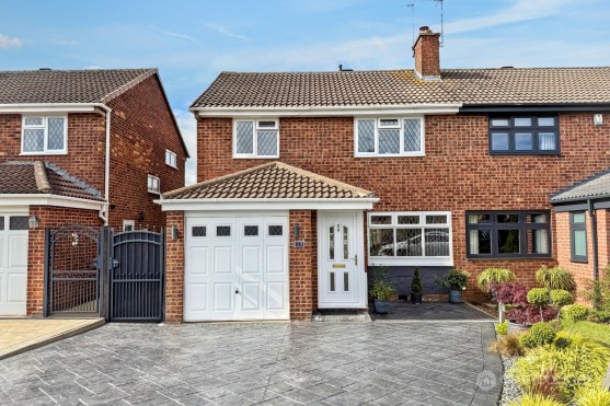 Alderbrook Drive, Whitestone, Nuneaton, CV11 6PL