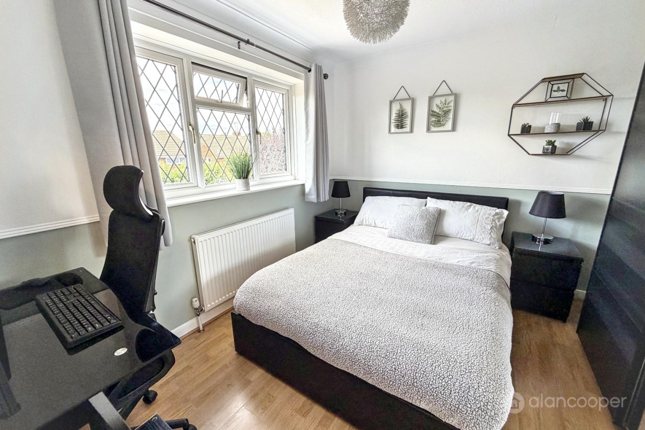 Alderbrook Drive, Whitestone, Nuneaton, CV11 6PL