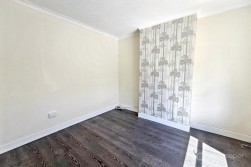 Arbury Road, Stockingford, Nuneaton, CV10 7NJ