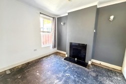 Arbury Road, Stockingford, Nuneaton, CV10 7NJ