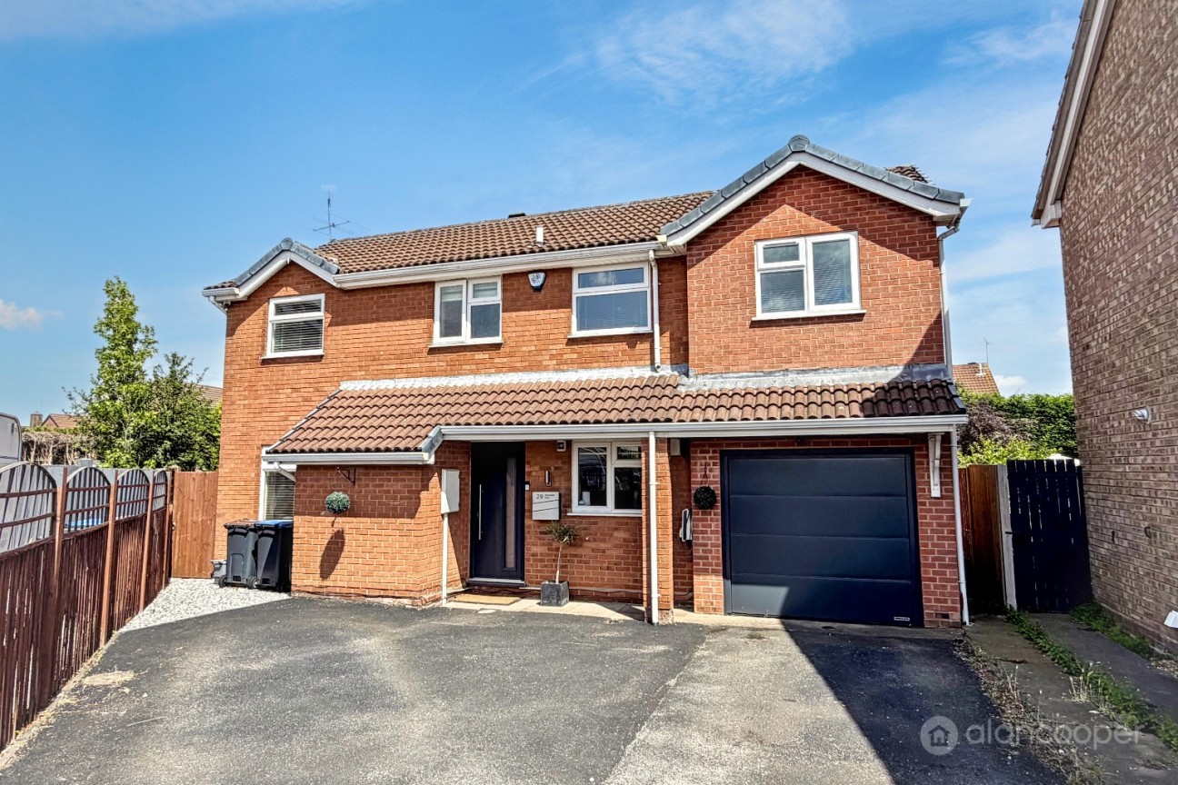Wendover Drive, Hinckley, LE10 1UQ