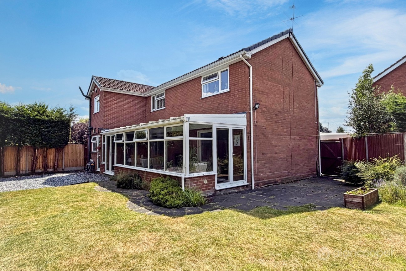 Wendover Drive, Hinckley, LE10 1UQ