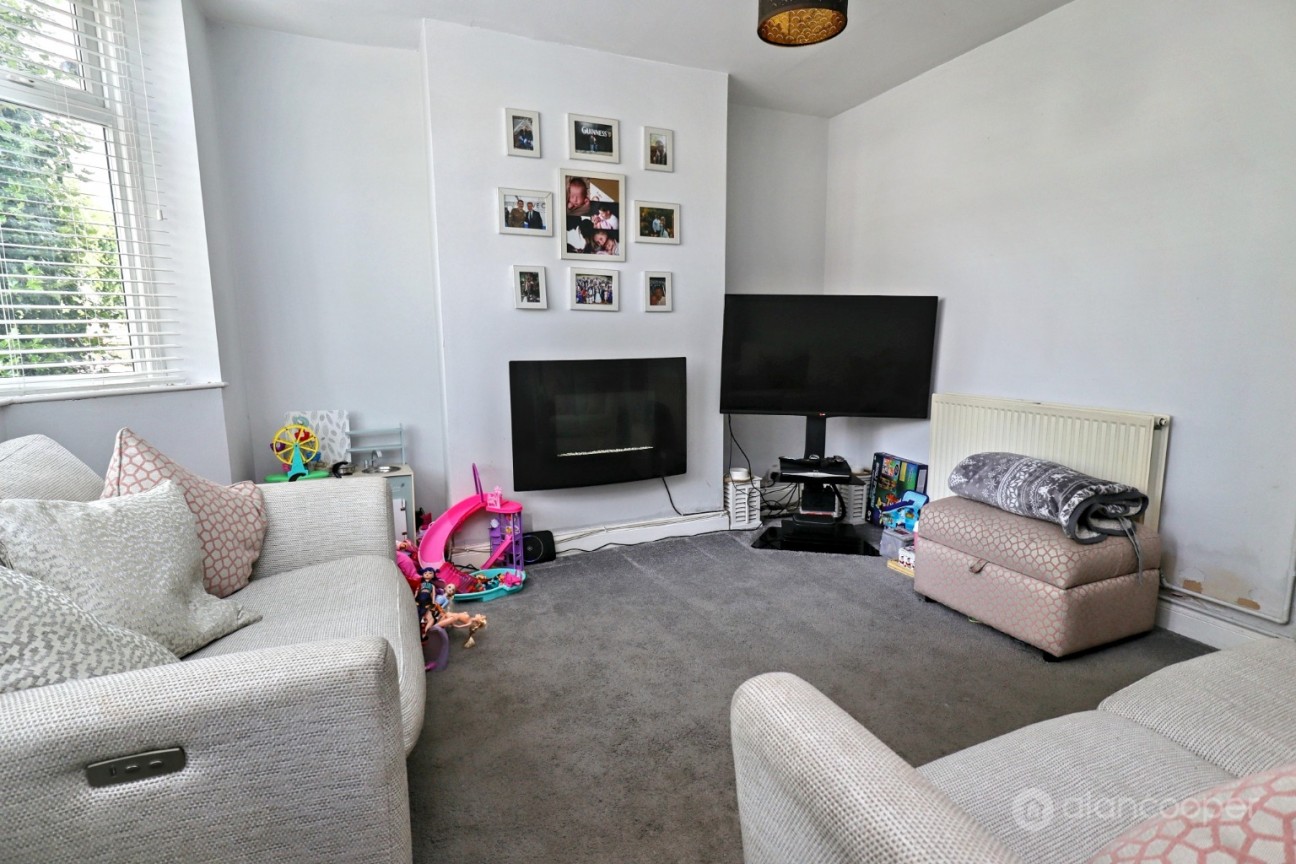Greenmoor Road, Nuneaton, CV10 7EY
